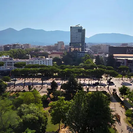 Grand Boulevard
